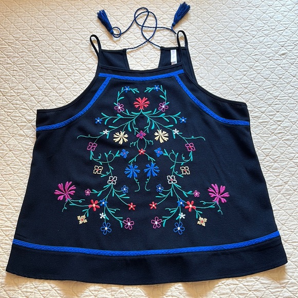 Xhilaration Tops - NWOT Embroidered Summer Top, Black w/ Vibrant Florals, Size M.